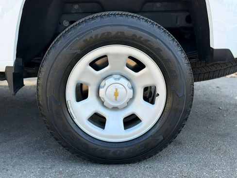 Used 2022 Chevrolet Colorado W/T w/ WT Convenience Package image 12