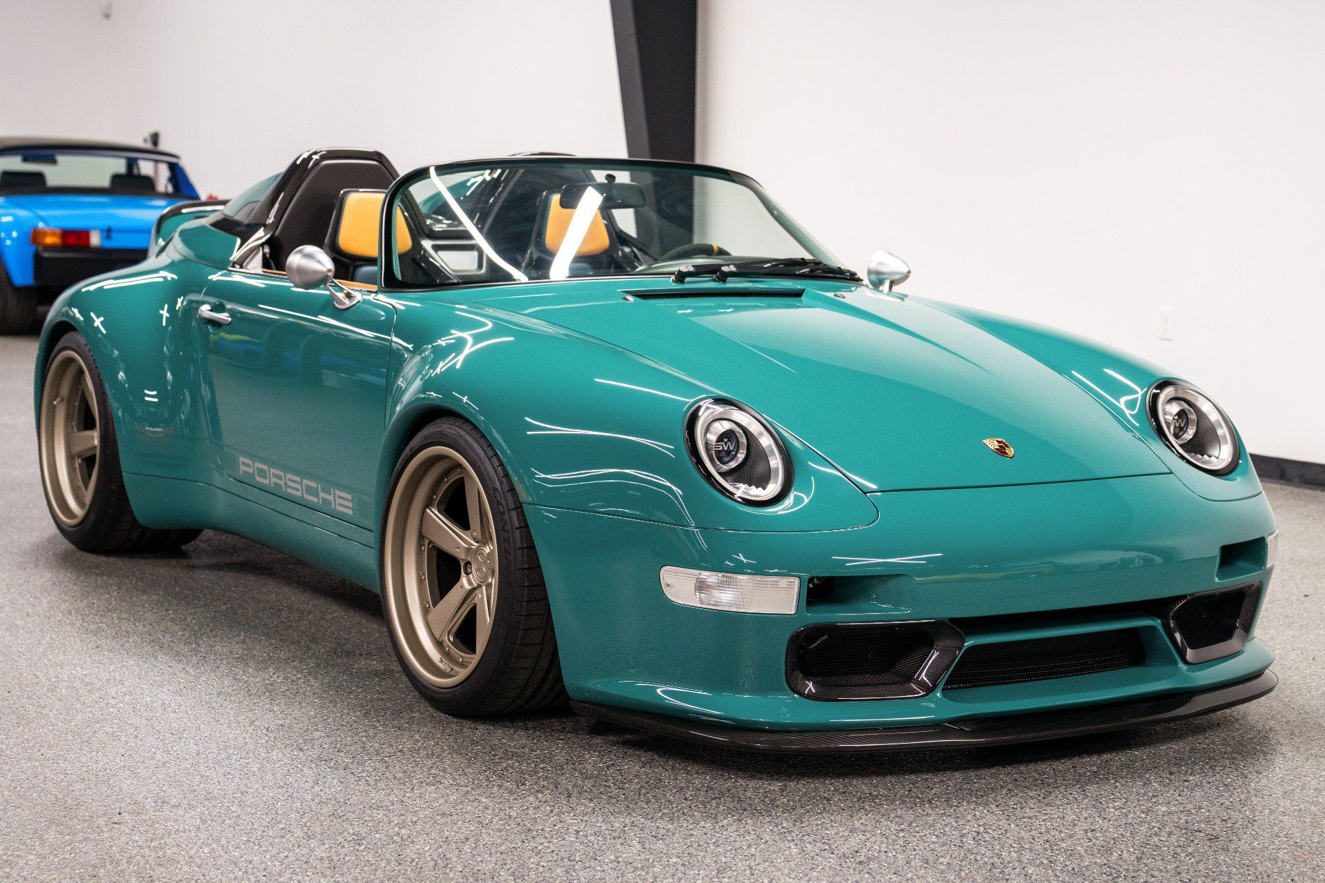Used 1995 Porsche 911 Cabriolet image 3