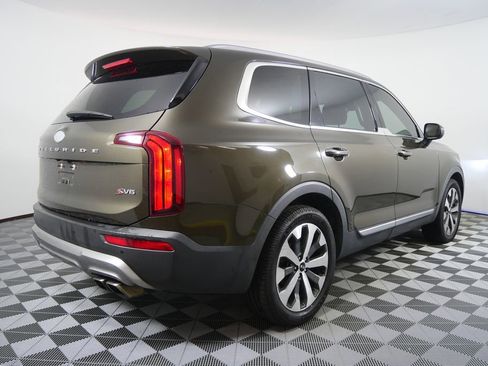Used 2020 Kia Telluride S image 3