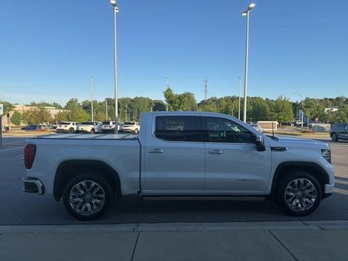 Used 2025 GMC Sierra 1500 Denali w/ Denali Reserve Package AWD/4WD image 8