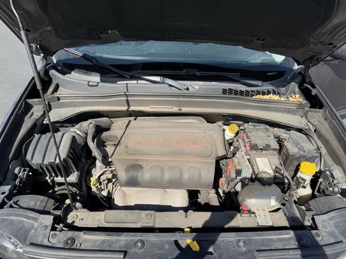 Used 2017 Jeep Renegade Latitude AWD/4WD image 20
