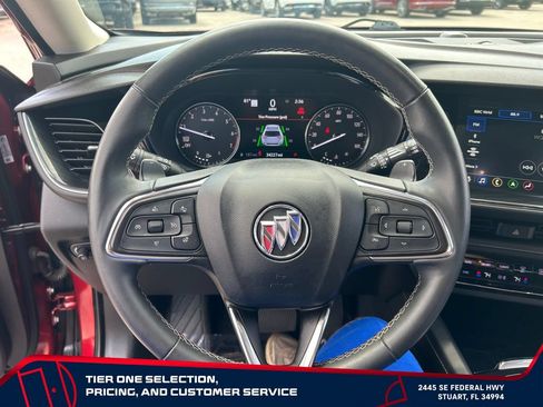 Used 2022 Buick Envision Essence w/ Technology Package I FWD image 19