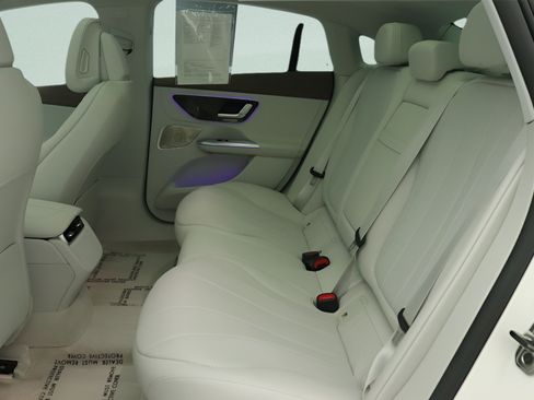 Certified 2023 Mercedes-Benz EQE 350+ Sedan image 31