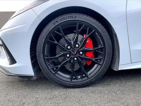 Used 2024 Chevrolet Corvette Stingray image 5