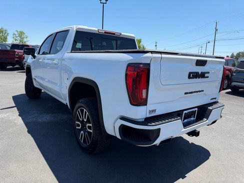Used 2021 GMC Sierra 1500 AT4 w/ AT4 Preferred Package AWD/4WD image 5