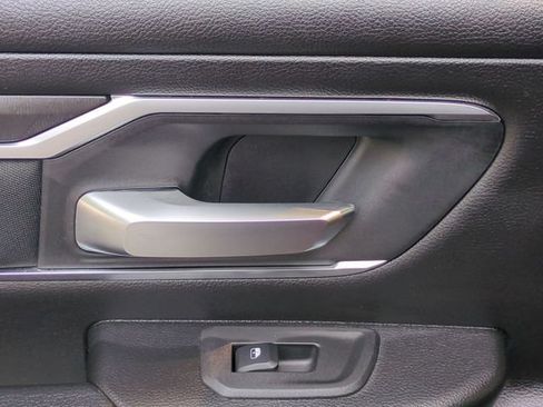 Used 2025 RAM 1500 Big Horn AWD/4WD image 29