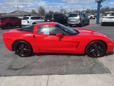 Used 2013 Chevrolet Corvette Coupe image 5