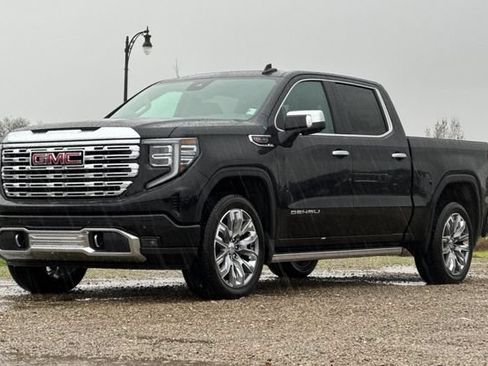 New 2026 GMC Sierra 1500 Denali w/ Denali Reserve Package AWD/4WD image 8