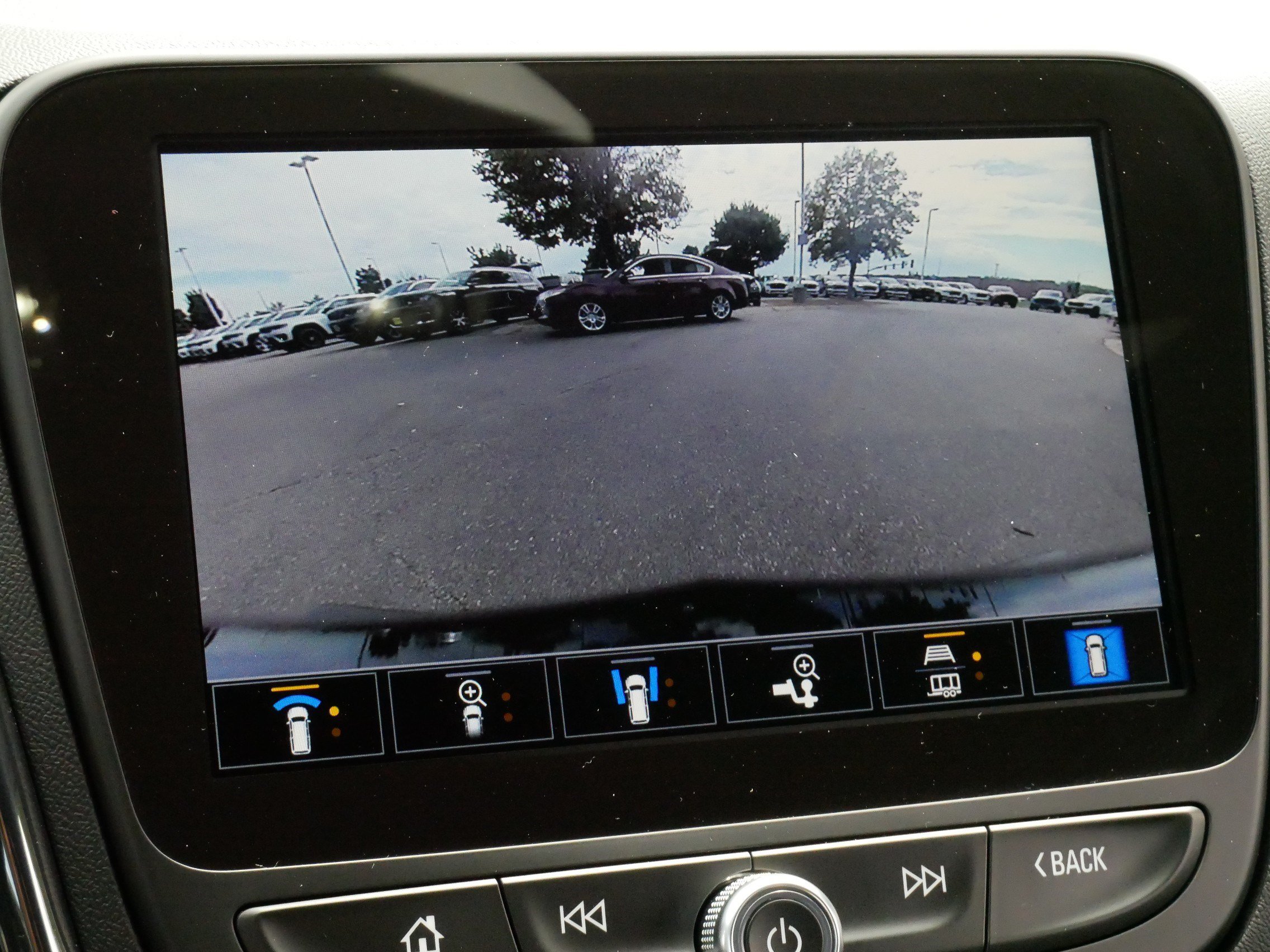 Used 2024 Chevrolet Equinox RS AWD/4WD image 29
