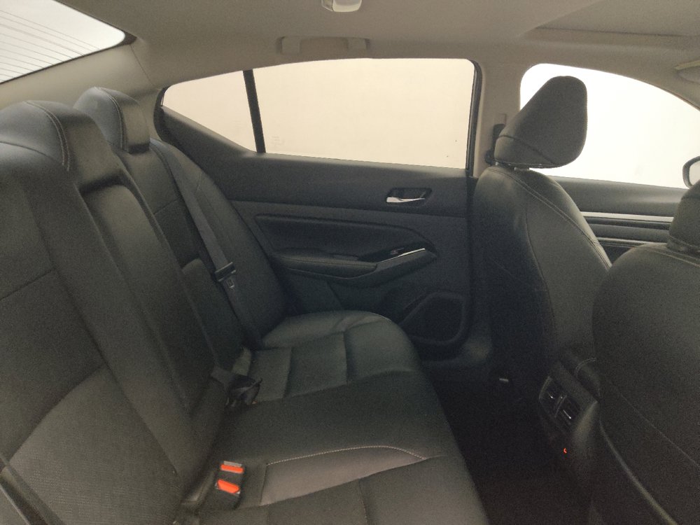 Used 2023 Nissan Altima 2.5 SL FWD image 19
