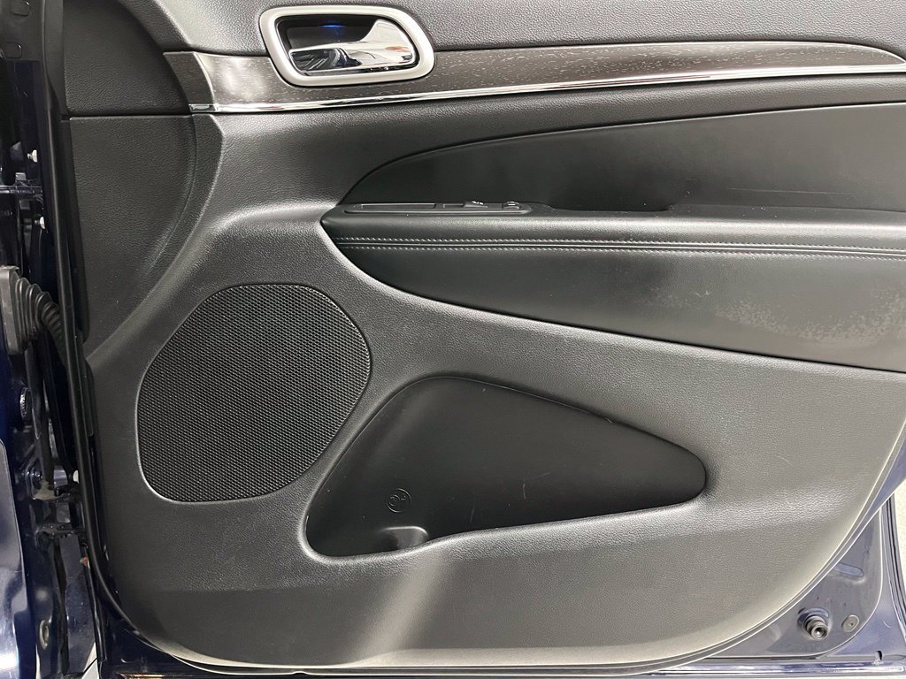 Used 2018 Jeep Grand Cherokee Limited AWD/4WD image 56