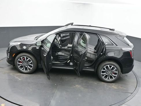 New 2026 Cadillac XT5 Sportv w/ LPO, Onyx Lite Package image 57