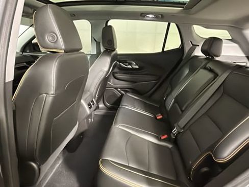 Used 2024 GMC Terrain AT4 w/ Infotainment Package II AWD/4WD image 27