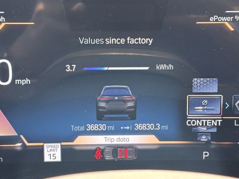 Used 2023 BMW iX xDrive50 w/ Premium Package AWD/4WD image 10