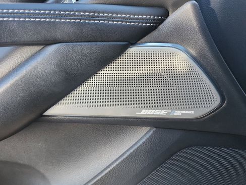 Used 2018 INFINITI Q60 3.0t Luxe image 13