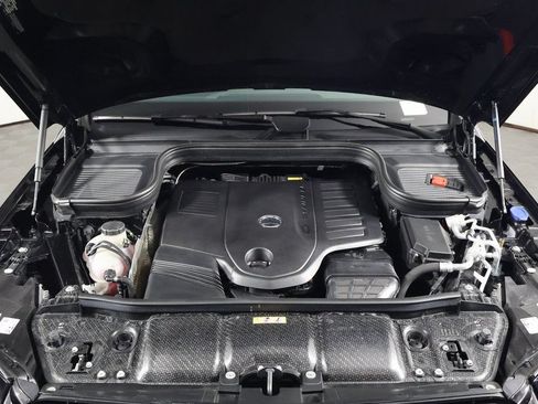 Certified 2026 Mercedes-Benz GLS 450 4MATIC image 16