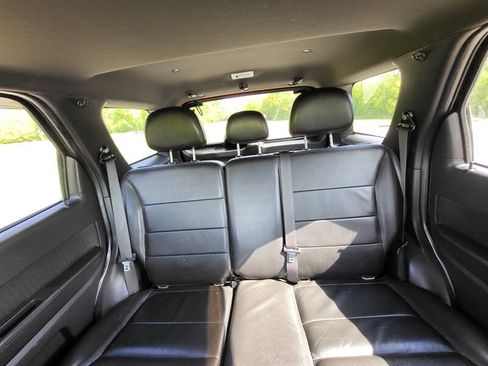 Used 2010 Ford Escape XLT FWD image 15