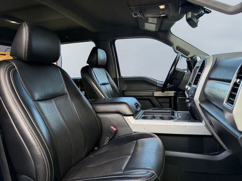 Used 2021 Ford F250 Lariat w/ Lariat Ultimate Package image 25