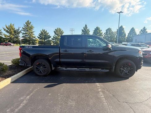 Used 2024 Chevrolet Silverado 1500 RST w/ Redline Edition AWD/4WD image 6