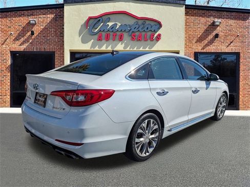 Used 2017 Hyundai Sonata Limited 2.0T image 3