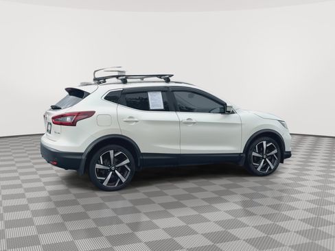 Used 2020 Nissan Rogue Sport SL w/ Premium Package AWD/4WD image 9