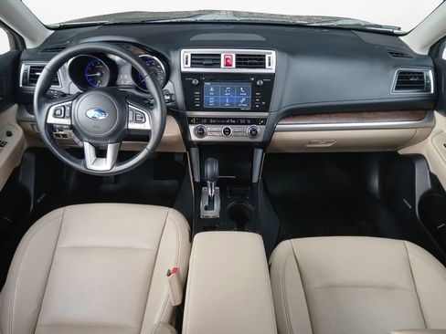 Used 2017 Subaru Outback 2.5i Limited AWD/4WD image 20