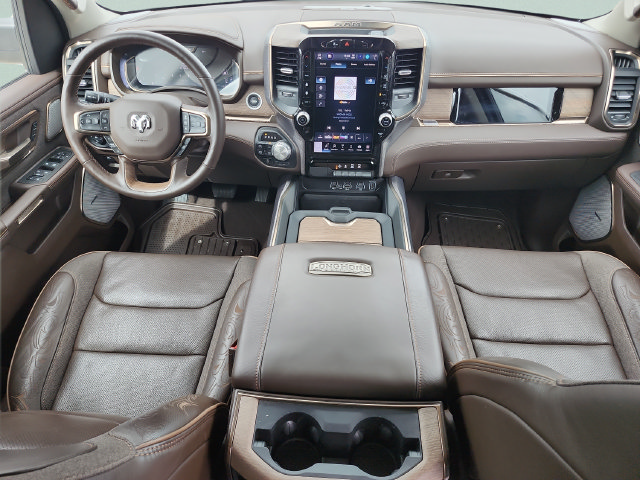 Used 2025 RAM 1500 Limited AWD/4WD image 17