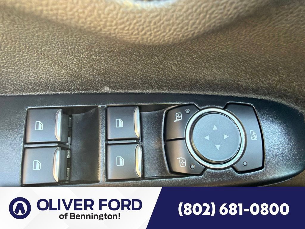 Used 2025 Ford Escape ST-Line AWD/4WD image 41