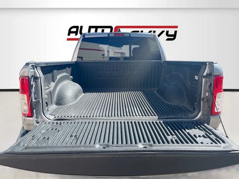 Used 2022 RAM 1500 Big Horn AWD/4WD image 24