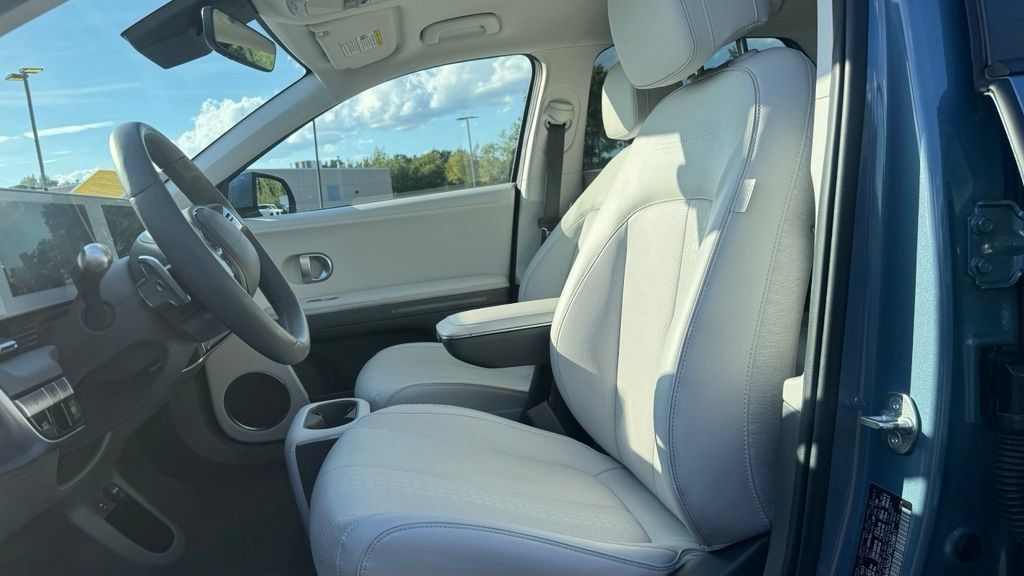 Used 2023 Hyundai Ioniq 5 SEL w/ Cargo Package AWD/4WD image 23