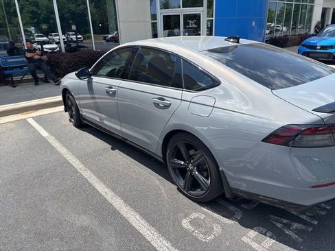 Used 2024 Honda Accord Sport image 14