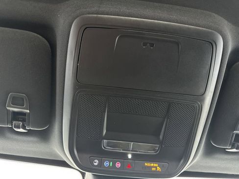 New 2026 GMC Terrain AT4 w/ Technology Package II AWD/4WD image 26