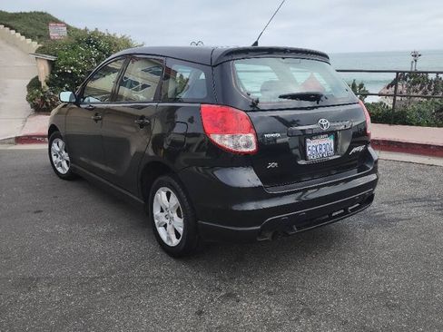 Used 2004 Toyota Matrix XR w/ Extra Value Pkg 2 FWD image 2