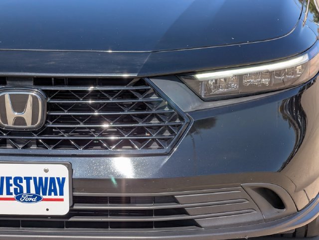 Used 2023 Honda Accord Sport image 7