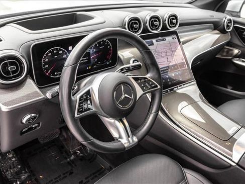 Used 2023 Mercedes-Benz GLC 300 4MATIC image 10