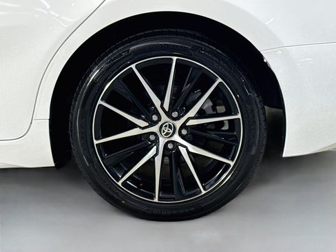 Used 2023 Toyota Camry SE FWD image 37
