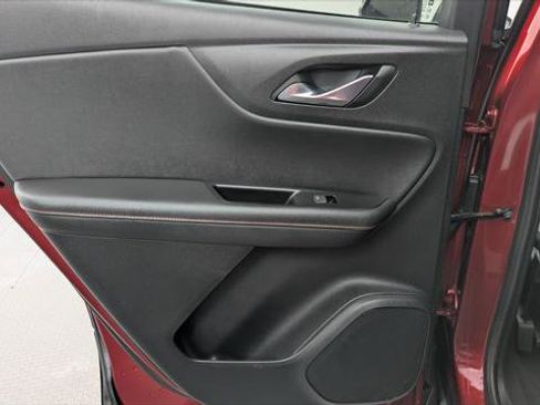 Used 2025 Chevrolet Blazer RS FWD image 16