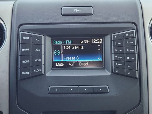 Used 2014 Ford F150 XLT w/ Equipment Group 302A Luxury image 17