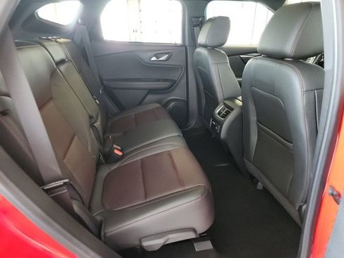 Used 2022 Chevrolet Blazer RS w/ Enhanced Convenience Package image 17