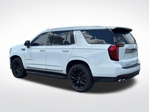 Used 2022 GMC Yukon Denali AWD/4WD image 3