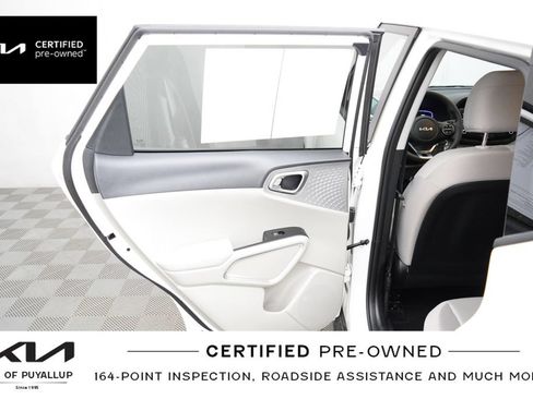 Certified 2025 Kia Soul LX FWD image 12