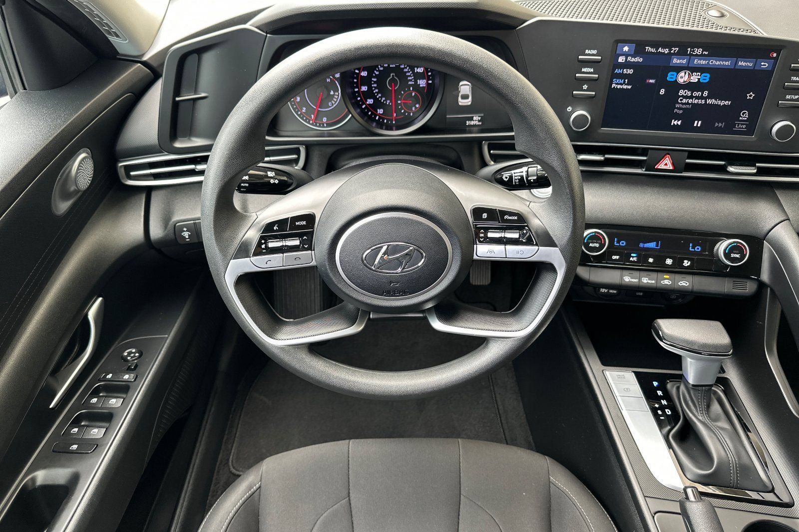 Used 2023 Hyundai Elantra SEL FWD image 14