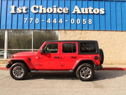 Used 2018 Jeep Wrangler Unlimited Sahara AWD/4WD image 7