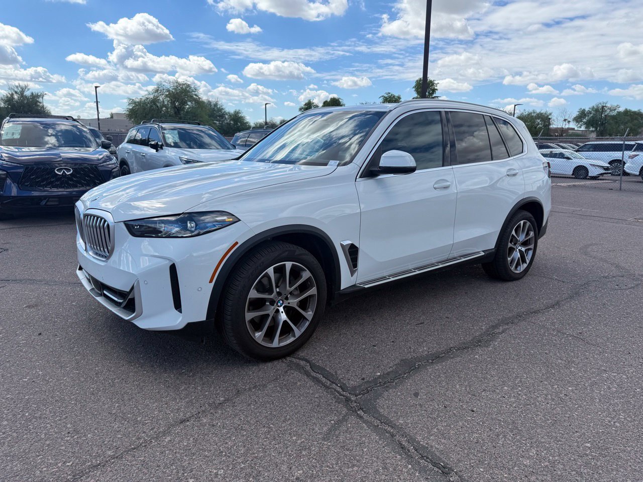 Used 2026 BMW X5 xDrive40i AWD/4WD image 1