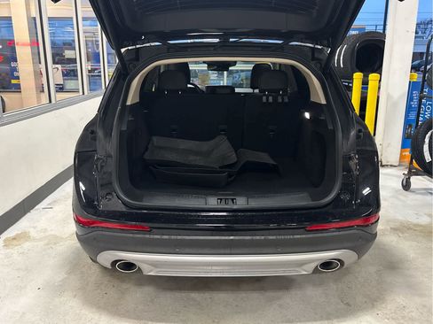 Used 2023 Lincoln Corsair Reserve w/ Equipment Group 202A image 30