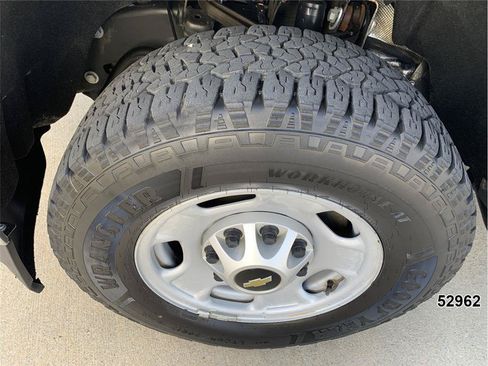Used 2015 Chevrolet Silverado 2500 W/T RWD image 14