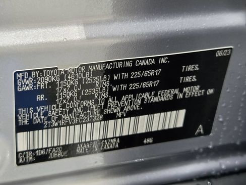 Used 2023 Toyota RAV4 XLE w/ Convenience Package FWD image 31