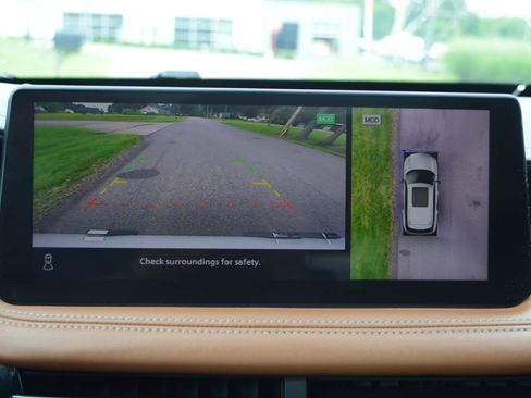 Used 2023 INFINITI QX60 Sensory w/ Cargo Package AWD/4WD image 28