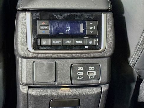 New 2026 Subaru Ascent Limited image 27