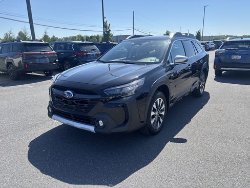 Certified 2024 Subaru Outback Touring AWD/4WD image 14